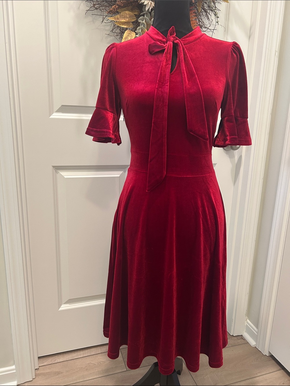 Ranphee Holiday Red Velvet Tie-Neck Fit & Flare Dress Size Small